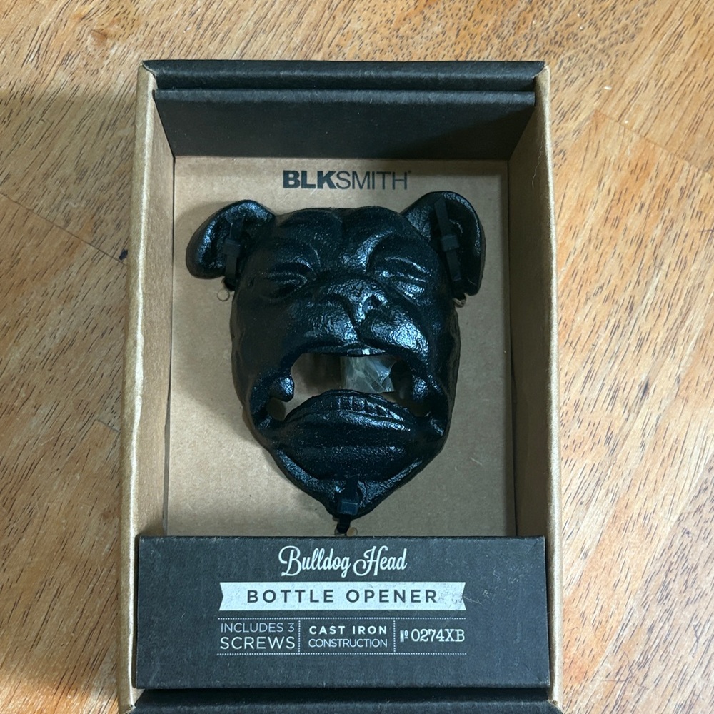 NWT cast iron black bulldog bottle opener